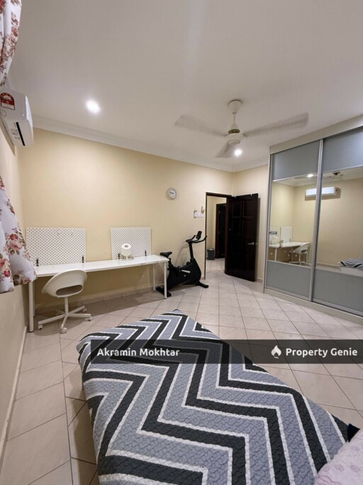 RENOVATED, PARTIALLY FURNISHED & 2 PARKING | (SPACIOUS UNIT) SRI LOJING CONDOMINIUM, SECTION 10,  WANGSA MAJU KUALA LUMPUR