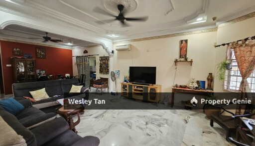 Single Storey SemiD Ayer Keroh Fully Extended 5rooms Extra Garden Area