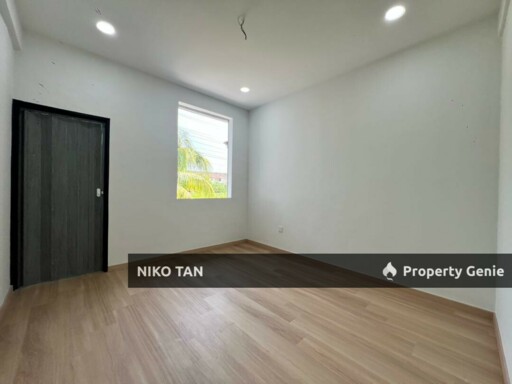 Jalan Sri Putri Double Storey with Fully Renovated and Kitchen Extended For Sale