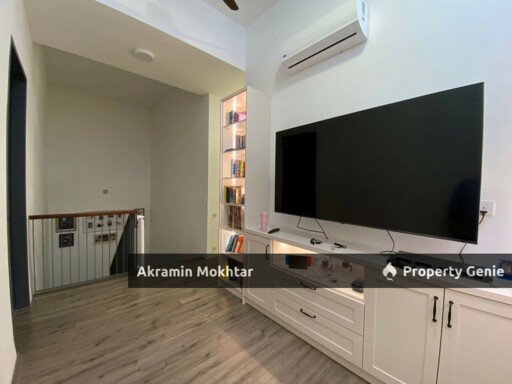 FREEHOLD & PARTIALLY FURNISHED | HENNA RESIDENCE (LIMITED 2 STOREY VILLA UNIT) WANGSA MAJU KL FOR SALE