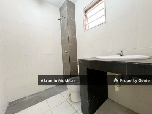 Freehold | 3 Storey Terrace House Taman Sri Putra Sungai Buloh