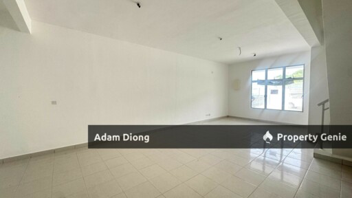 Jalan Kemboja, Meridin East Bestari Perdana
