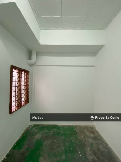 3rd Floor Shop Apartment RM 350 (Pasar Malam) -Taman Sentosa @ Klang- Ready 30/9
