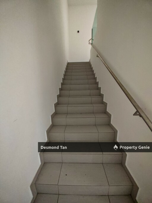 2 Storey Tiara Sendayan, Sendayan, Labu, Suriaman, Hijayu, Seremban (Semi Furnished & Facing No House)
