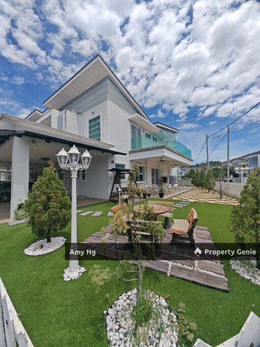 Double Storey Semi D Corner Facing Pool SPPK Ipoh