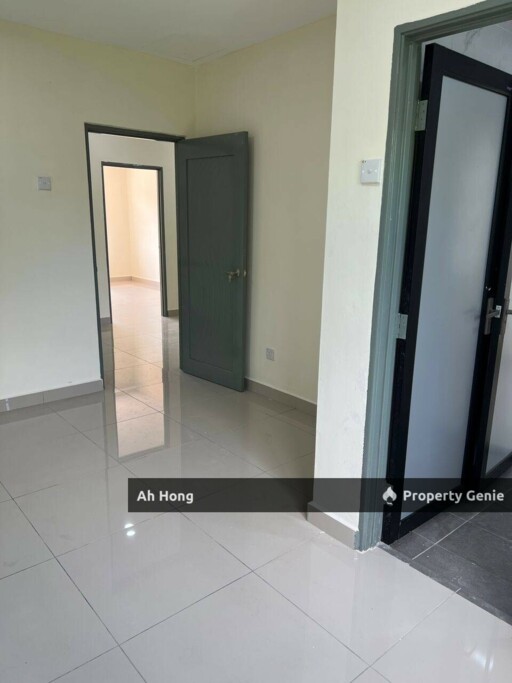 Kangkar Pulai / Pulai Indah / Double Storey / Fully Renovated / Freehold
