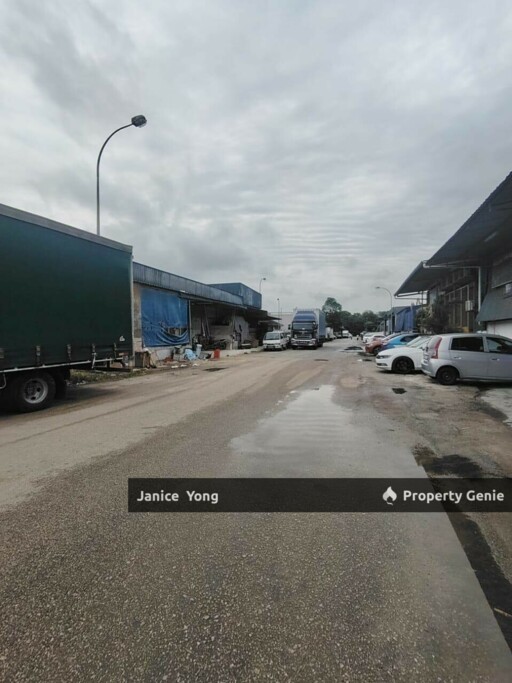 1.5 Semi Detached Factory @ Taman Perindustrian Tan Sri Yaacob