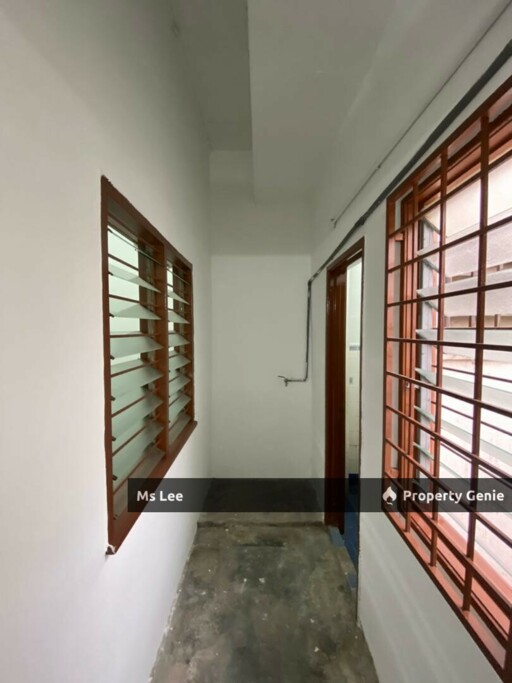 3rd Floor Shop Apartment RM 350 (Pasar Malam) -Taman Sentosa @ Klang- Ready 30/9