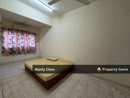 CORNER Double Storey Terrace Taman Ria Batu Berendam Nr Melaka Baru