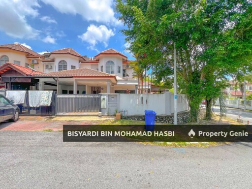 FACING OPEN 2 STOREY CORNER LOT, JALAN PALADIUM, SEKSYEN 7 SHAH ALAM .