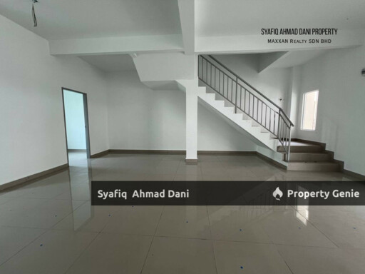 Double Storey Taman Bakti YNS PD with Extra Land