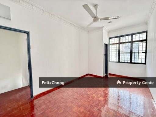 Taman Molek 2 Sty Terrace,Jalan Molek,Johor Bahru,Renovated,Gng