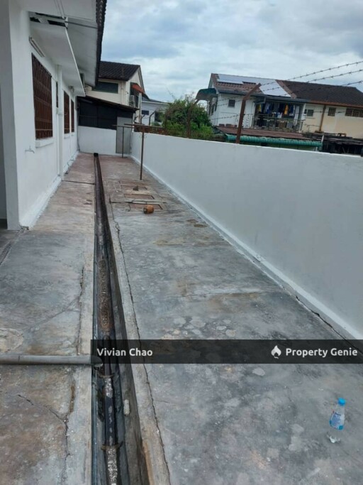 Freehold Single Storey SemiD @Kg Simee Ipoh
