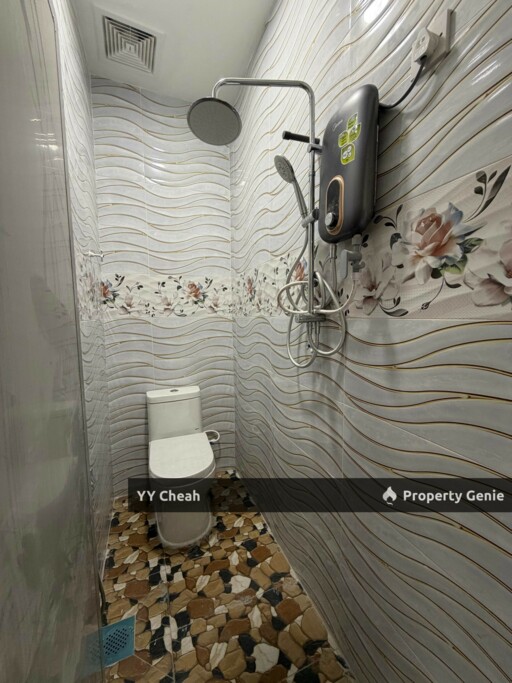 Taman Kampar Ipoh Town Single Storey Semi-D For Sale Renovated & Refurbished Beautiful Condition FREE SPA