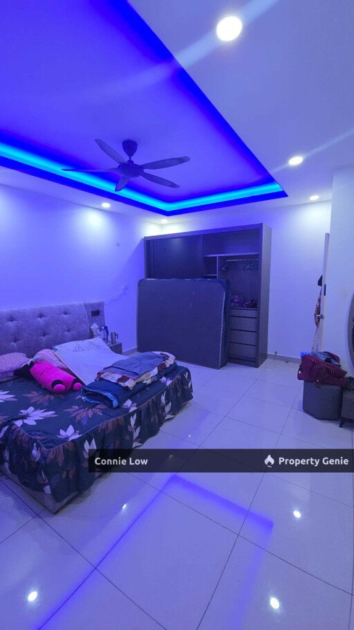 Fully Renovated Double storey terrace Taman Klebang Ria for Sale🎉  ✅ 4 Bedrooms ✅ 3 Bathroom ✅ Size 22'x62' ✅ Fully Renovated unit ✅ Freehold ✅ Land area approximately 1367sqft ✅ Selling Price RM450k