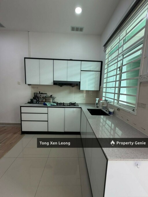 Bukit Katil Damai 2 with 4 Rooms, Ideal for Families in Melaka