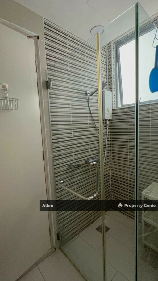 Somerset Residences, Puteri Harbour Prime Location, Stunning Marina View: Fully Furnished Unit