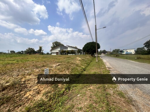 Vacant Bungalow Lot @ Staffield Golf Resort Mantin Negeri Sembilan For Sale