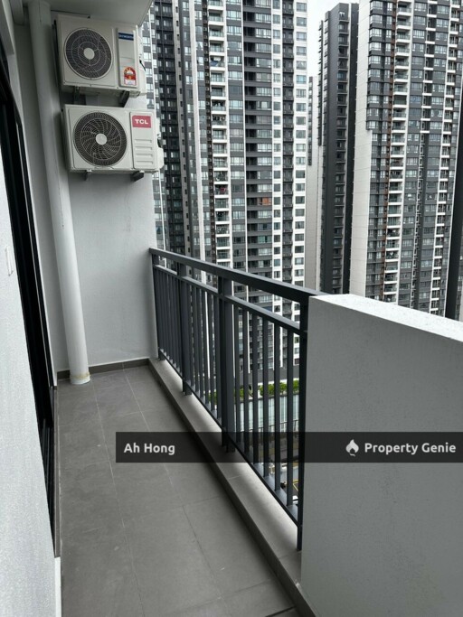 Jb Town / Nearby Ciq / Walking Distance / 2bedroom / Fully Furnished
