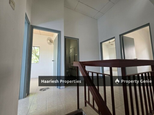 Villa Ros Townhouse @ Tampoi