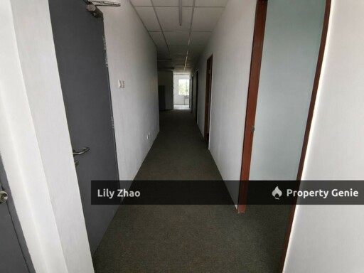 Shop Office for Rent, 2nd Floor, Road Frontage, 5 Rooms 1,100 sqft, Padimas Point Commercial, Penampang bypass, Kota Kinabalu.