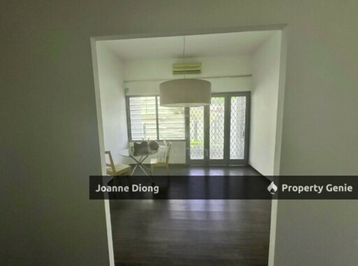 Sek 14 PJ Double Storey Bungalow
