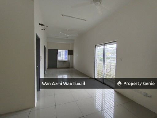 Townhouse LBS Simfoni Perdana, Alam Perdana, Puncak Alam For Sale. Brand New - Ground Floor Corner Unit with Land