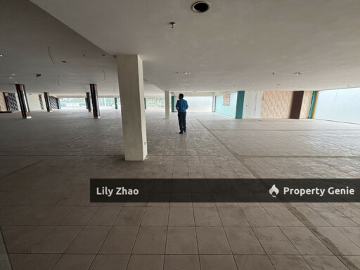 Night Club / Pub / Wine Bar / Karaoke / Night Life Business Commercials Space and Offices for Rent, 1st Floor 17,500 Sq ft, Kepayan, Near Airport Kota Kinabalu, Sabah