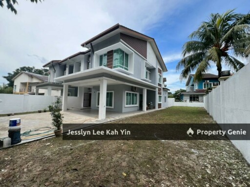 Bandar Tasik Kesuma Semenyih Semi D Fully Renovated and Nicely