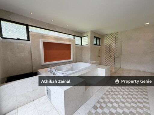 DUTA TROPIKA, DUTAMAS, SRI HARTAMAS | CORNER UNIT WITH GREAT LAND AREA & BIG BUILT-UP