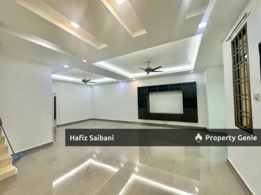 2.5 Storey Taman Warisan Indah Sepang