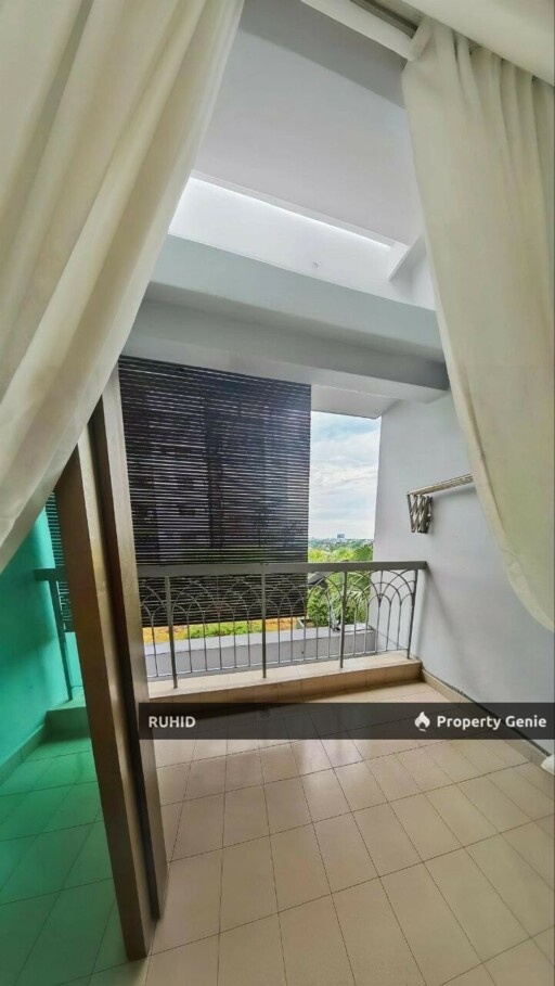 Danga View Apartment JB For Sale | Freehold 3R2B Renovated | Near CIQ