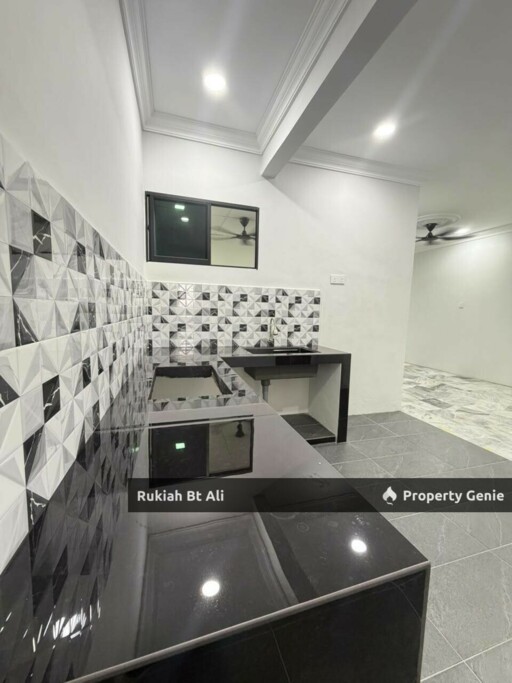 FACING OPEN, 1storey Terrace Taman Cempaka, Senawang