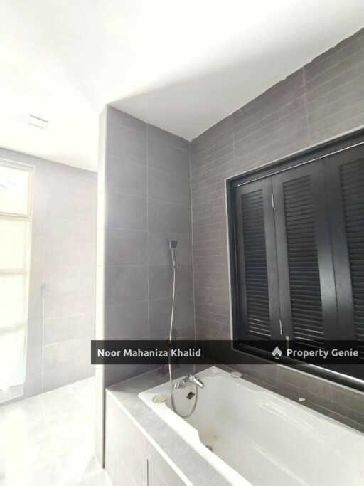 Double Storey Semi D, Greenhill Residence U10, Shah Alam
