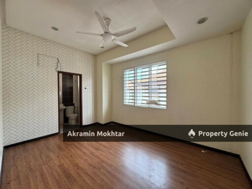 Freehold & Terpaling Murah | Double Storey Semi D Anjung Suasana Bandar Seri Putra Bangi