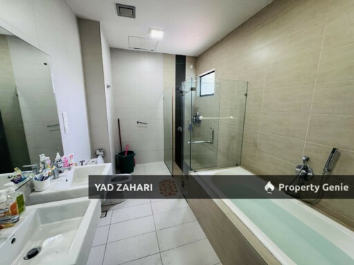 Ficus Peak, Denai Alam | 2-Storey Superlink 5 Bedrooms | RM1.35M - Partly Furnished and Ready to Move