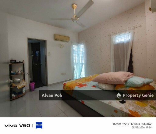 Freehold Double Storey Endlot With Fully Furnished