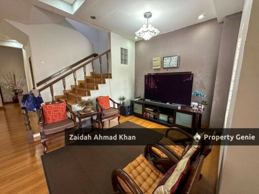 TAMAN PUNCAK SAUJANA KAJANG SEMID D HOUSE FOR SALE RENOVATED FREEHOLD
