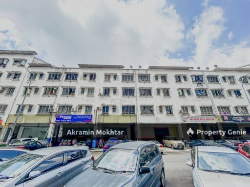 Shop Apartment Dataran Otomobil, Seksyen 15 Shah Alam, Selangor.