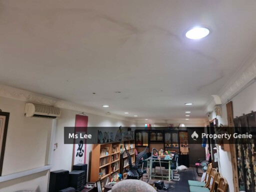 4 Storey Shop - Taman Suria Jaya, Cheras - Sale Below Bank Value Rm300k