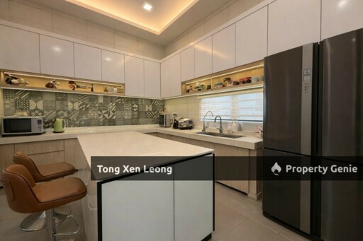 Freehold Bungalow House: Samarinda, 4000 sqft In Krubong