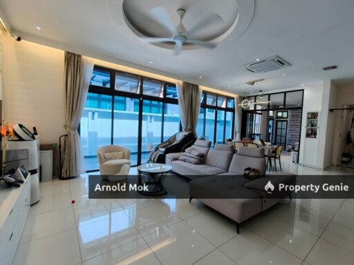 2 Storey Cluster House at Eco Botanic for Sale