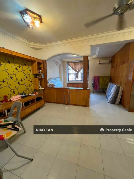 Jalan Pulai 2.5Sty Renovated Skudai Johor For Sale