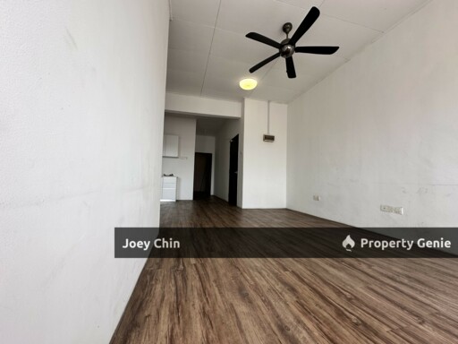 Ehsan Jaya Apartment For Rent