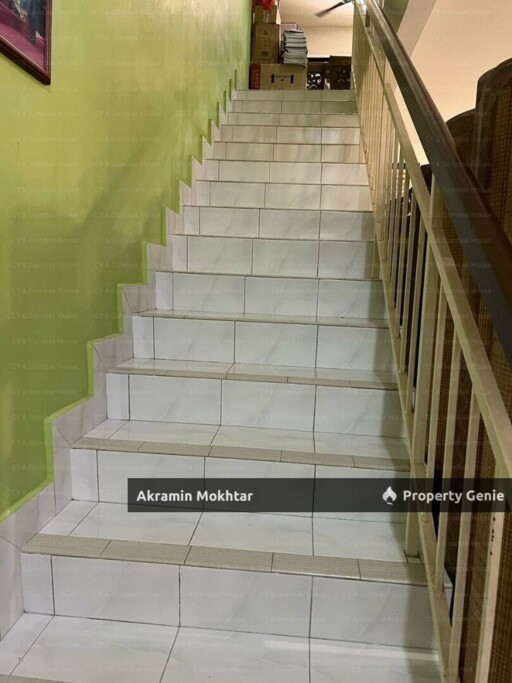 FREEHOLD & END LOT | 3 Storey Terrace House  Jalan BP 7/1  Taman Bukit Permata Batu Caves