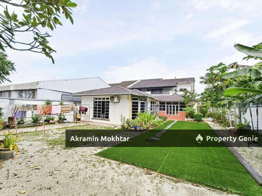 Freehold | Double Storey Semi D House  SS4A Kelana Jaya  6953sqft Land