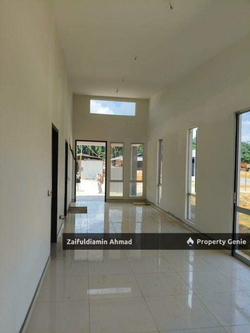 J3 Residence Terraced Home In Dengkil, Freehold 1040 Sqft