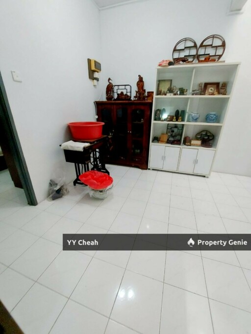 Gunung Rapat Ipoh Strawberry Park For Sale 2.5 Storey Great Deal, House Good Condition