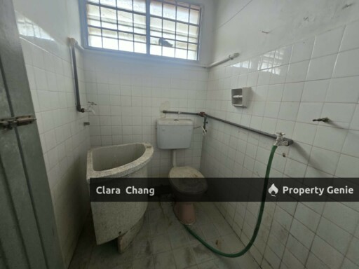 Taman Koperasi Kluang Double Storey Shoplot for Sale