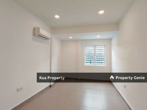 Double Storey Terrace Intermediate House For Rent! Located at Bayor Bukit, Tabuan Jaya